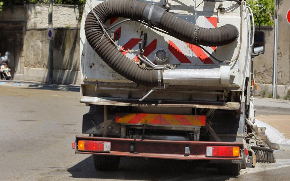 déboucher grosse canalisation Montataire